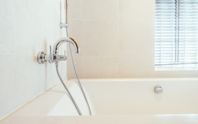 Kombinált zuhany csaptelep otthonra. Praktikus és esztétikus megoldás egyben