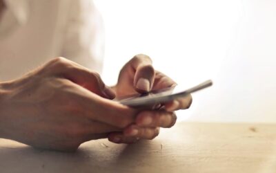 Két közkedvelt telefon: melyiket válasszam?